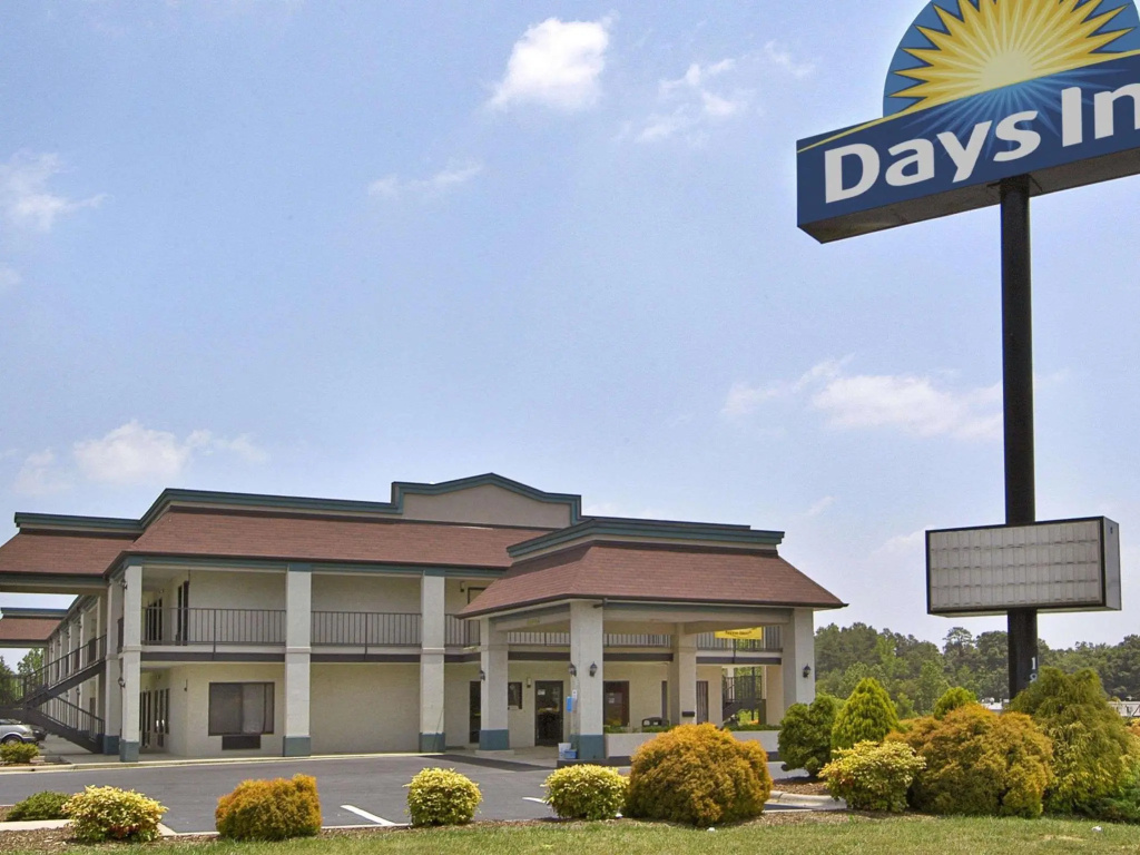 Days Inn by Wyndham Yanceyville
