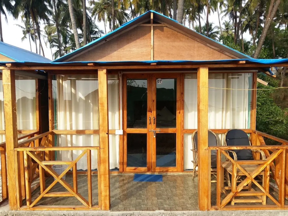 Neptune Point Beach Resort