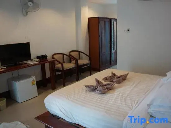 Silver Naga Hotel - Chambres