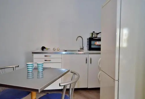 Torri Katur Studio Apartment