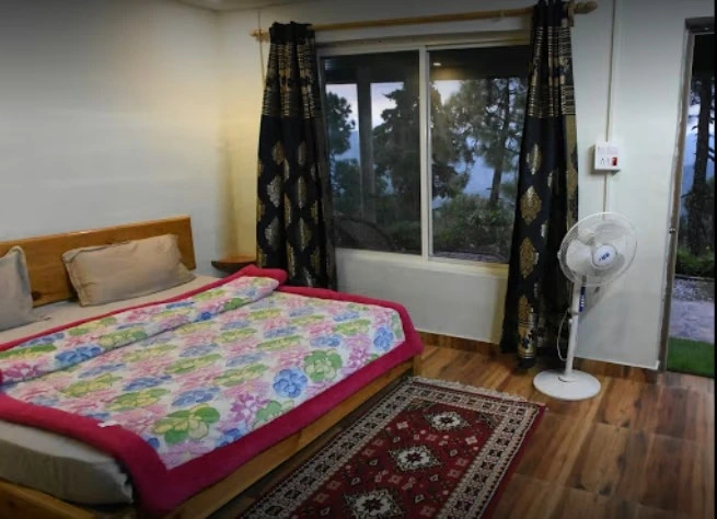 The Moksha Retreat - Général