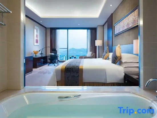 Deluxe Double room (full double bed)