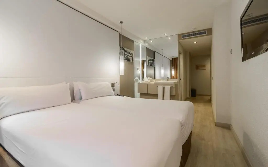 Urban Plus Double room (twin beds)