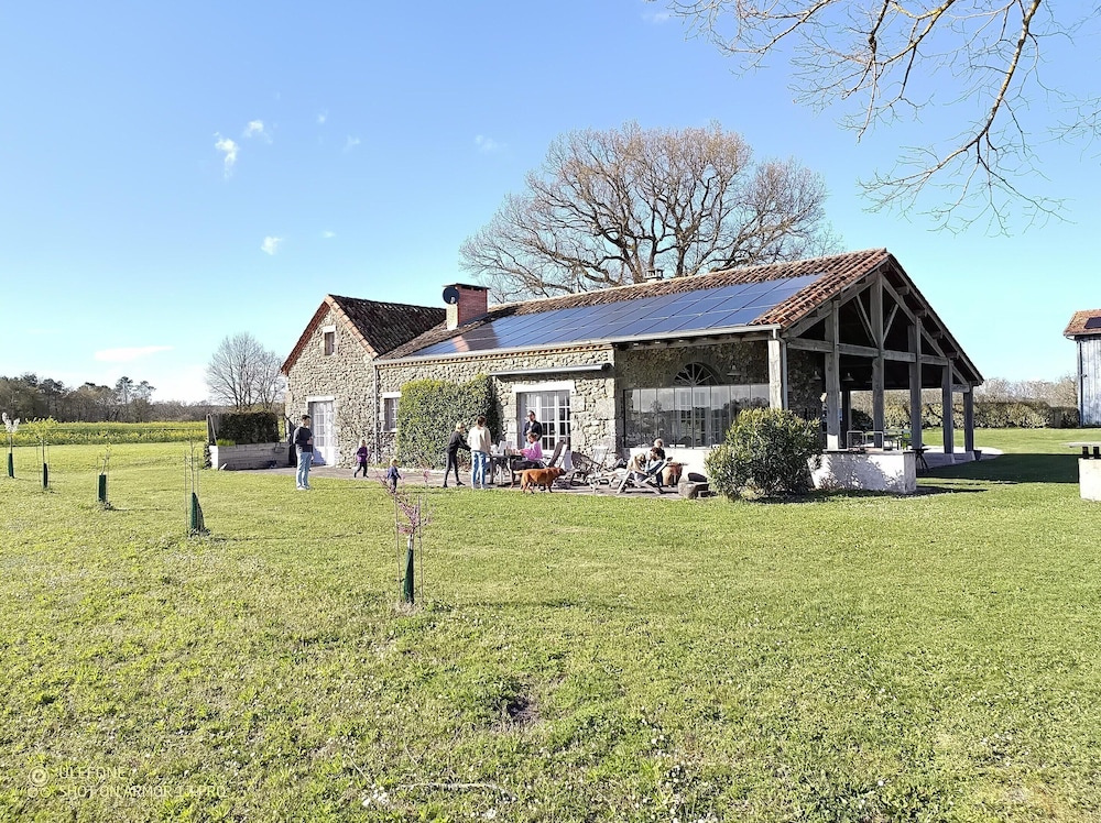 Voir la photo 3 — Family Chateau Retreat