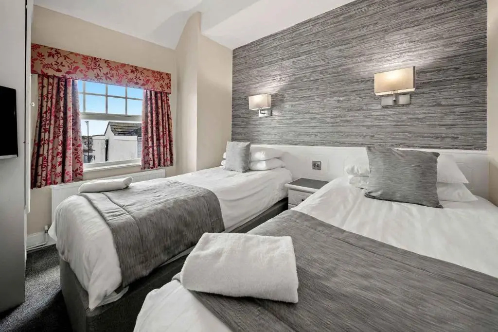 Standard Double room (twin beds)