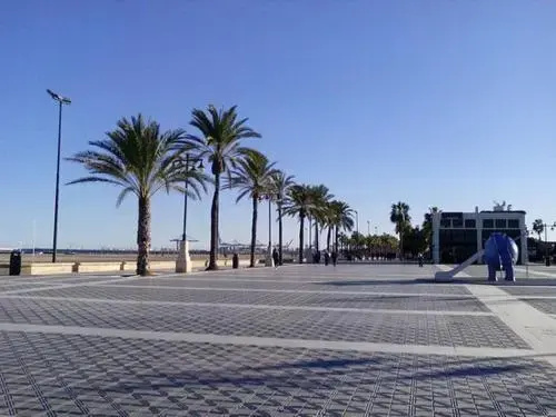 Holiday Apartments Malvarrosa Beach