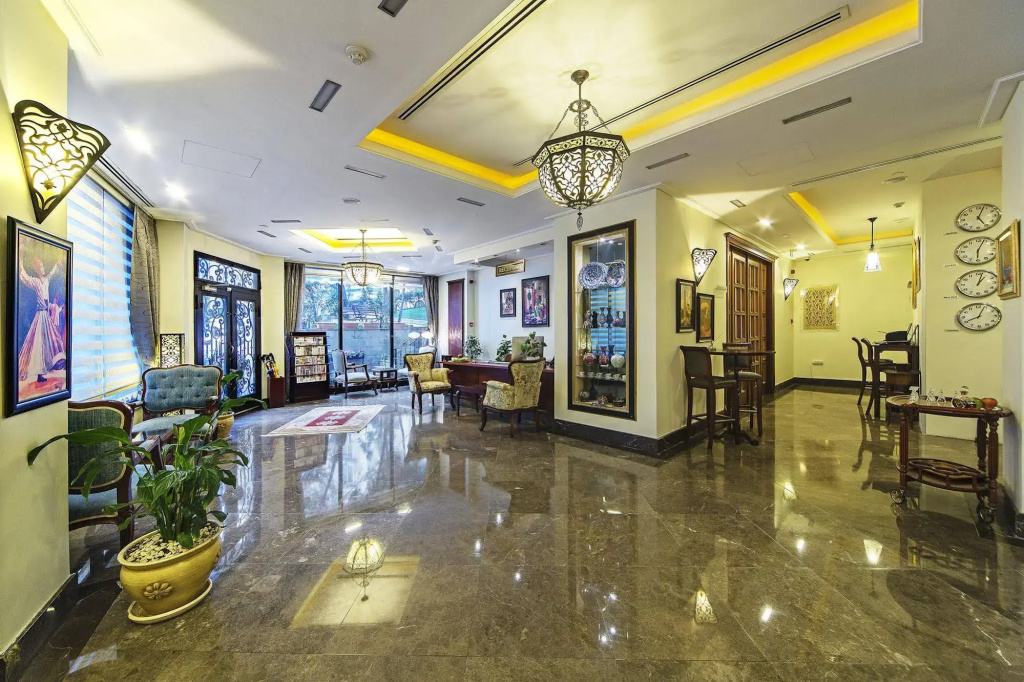 Recital Hotel — фото