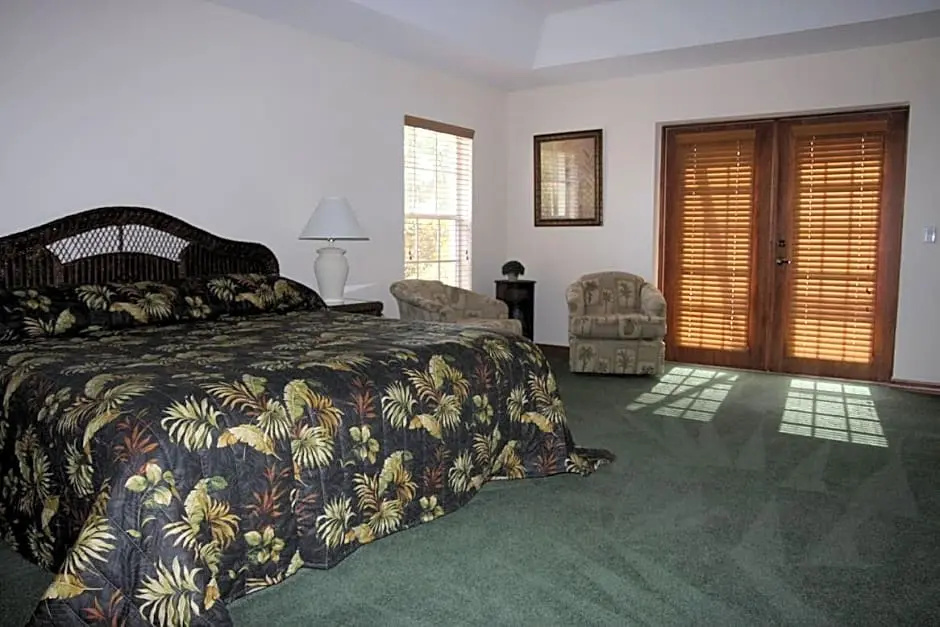 4 Bedrooms Deluxe Villa