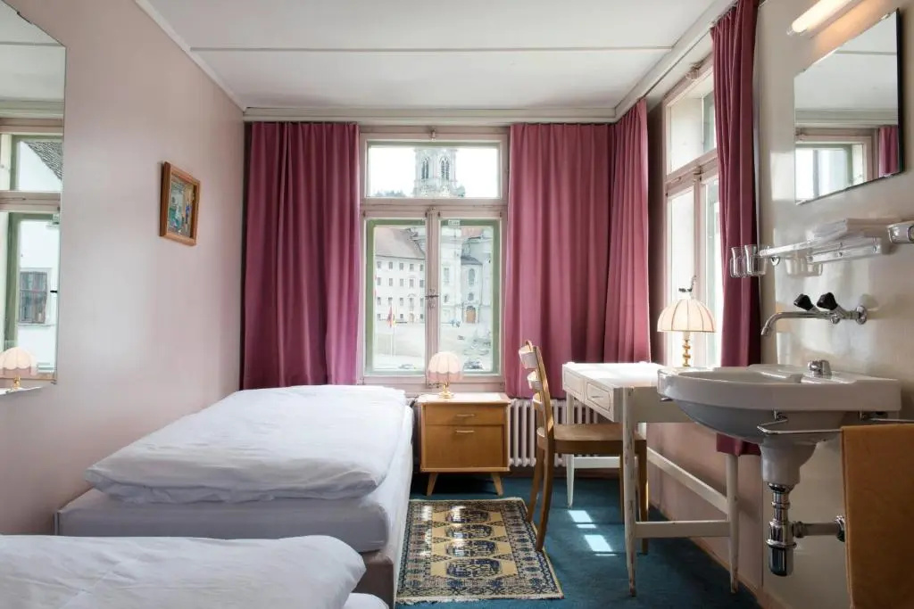Hotel Restaurant Linde - Chambres