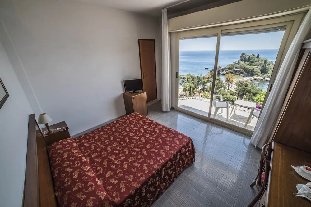 Hotel Isola Bella - Chambres