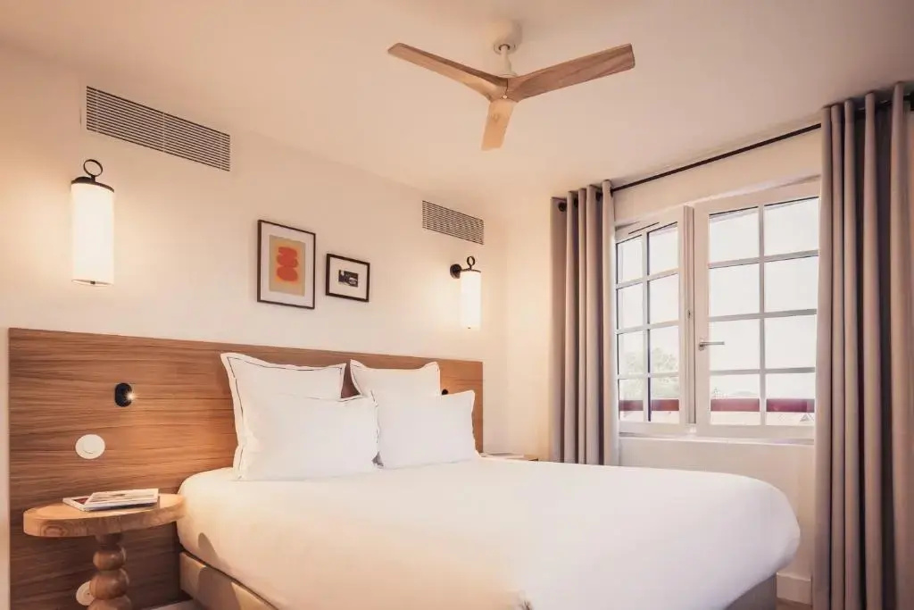 Standard Double room with garden view (full double bed)