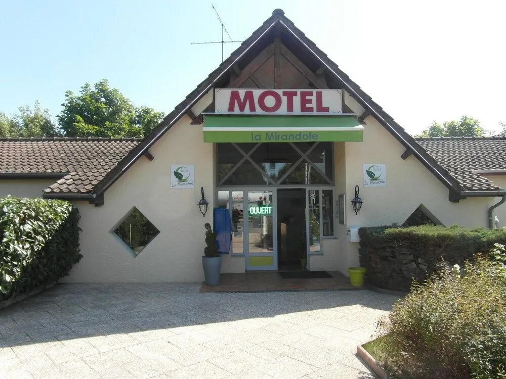 Voir la photo 1 — Hôtel Le Clos Mouron