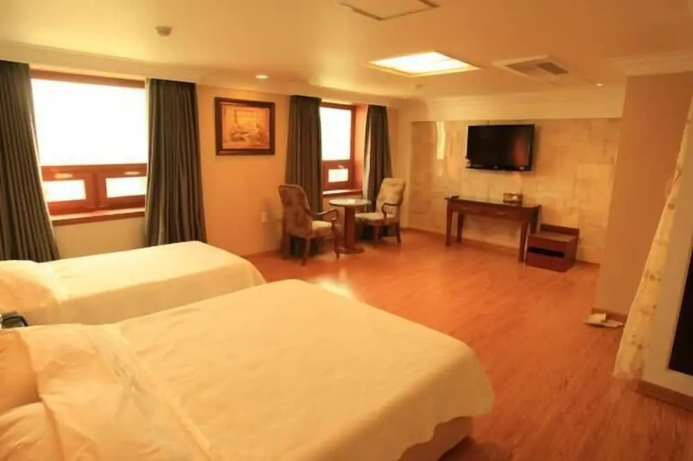 Palace Tourist Hotel - Général