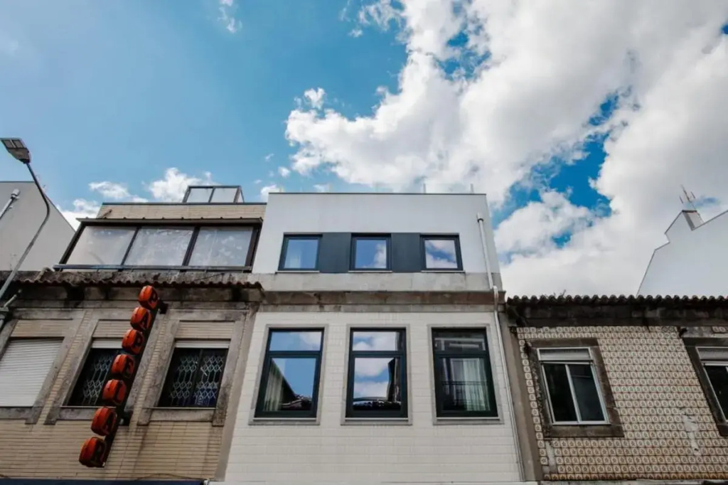 Urban Luxury Apartment, Downtown Porto near Metro