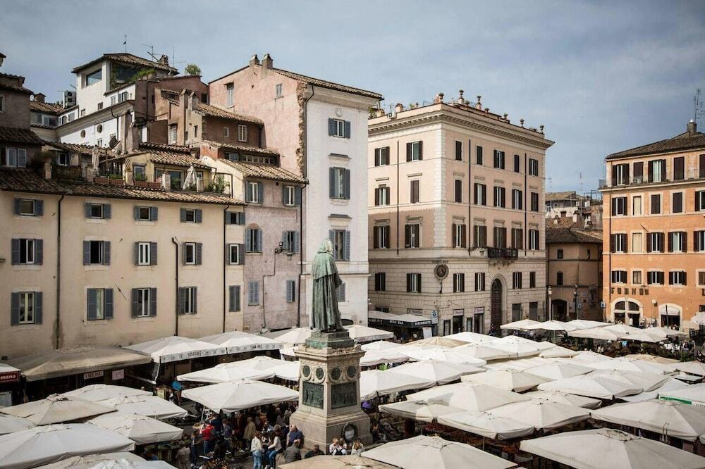 Hotel Campo de' Fiori by null