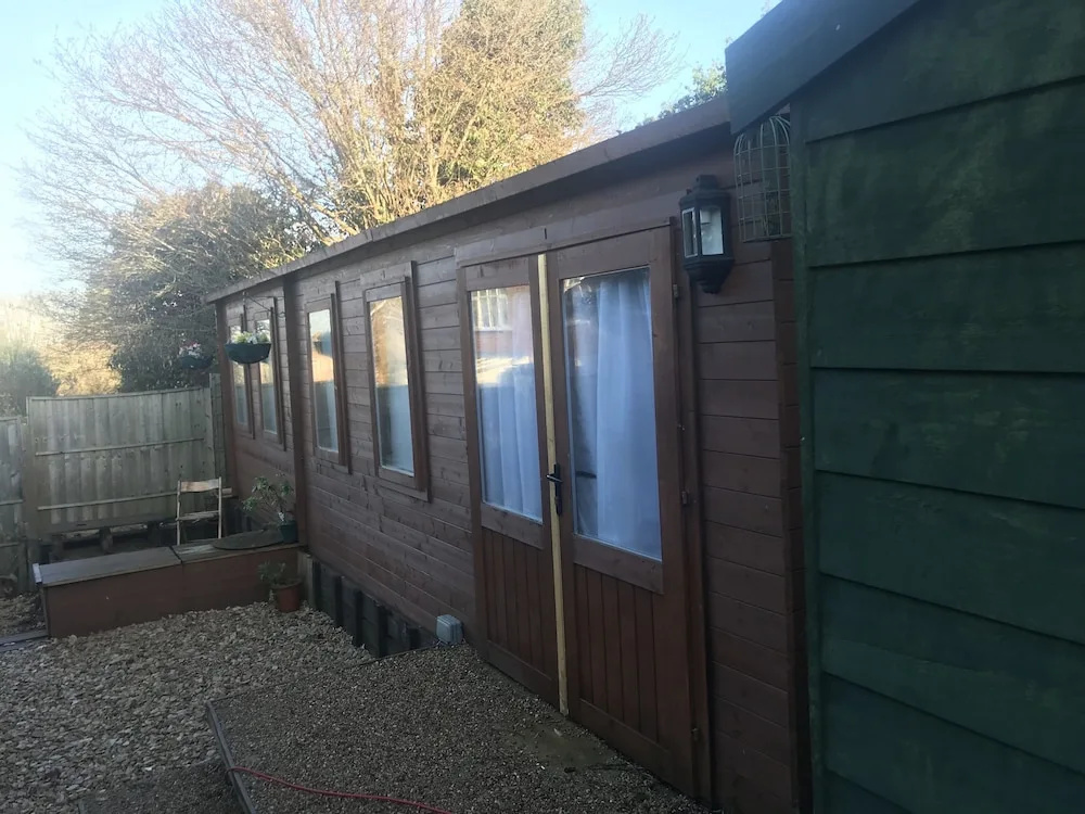 The Oxford Cabin, Captivating, Customisable & Cosy