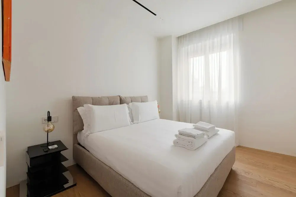 Отель Brera Apartments in Missori в Милане