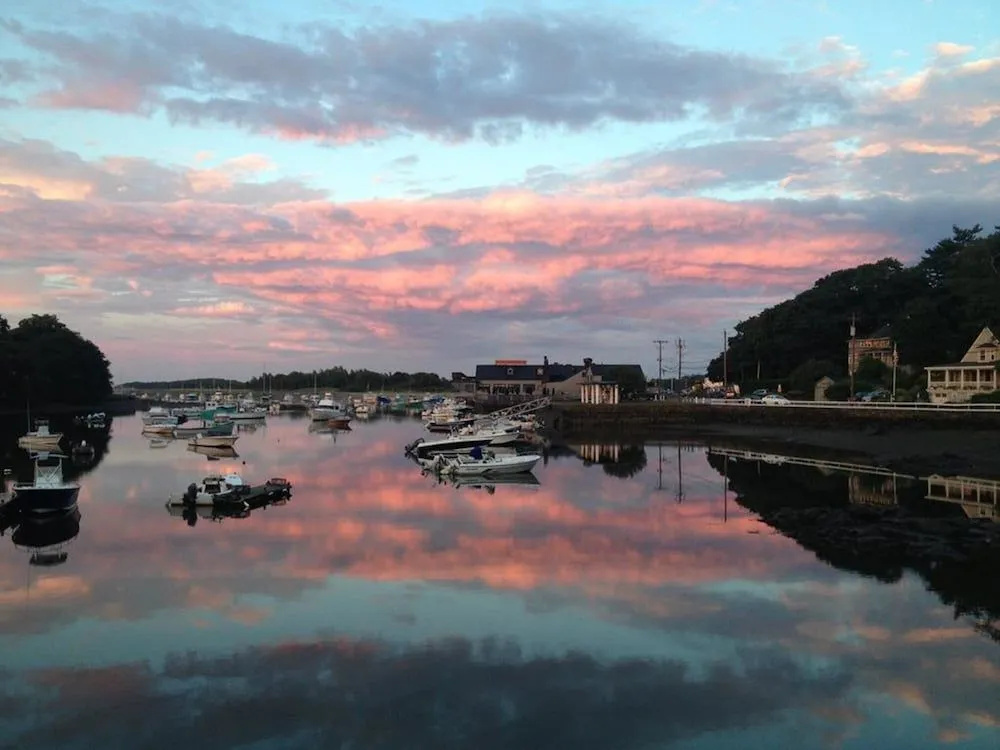 Cohasset Harbor Resort
