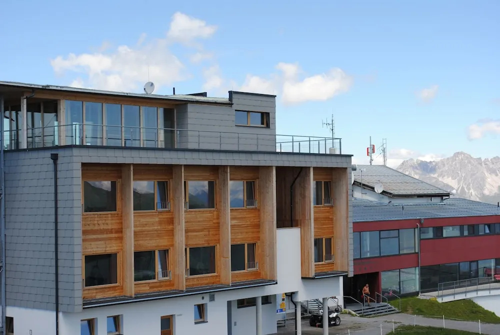 Venet Gipfelhütte