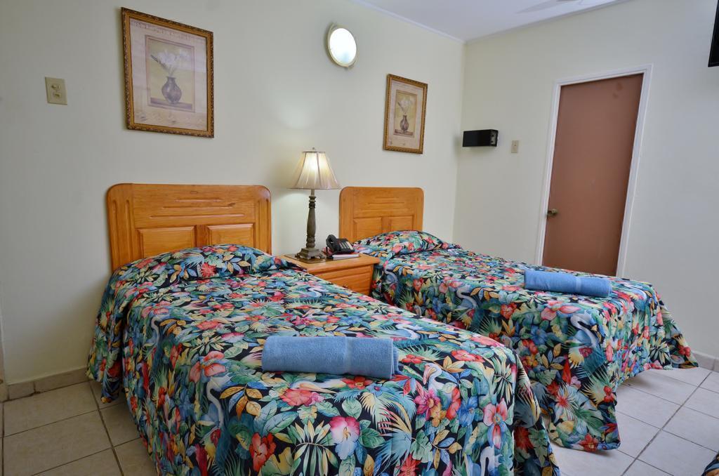 Seaview Beach Hotel by null