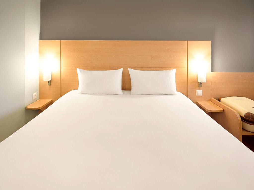 Двухместный номер Standard двуспальная кровать в Ibis Stupino