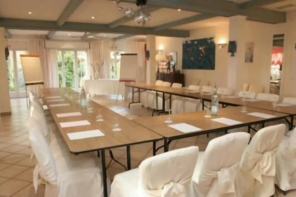 Hotel Restaurant La Bergerie - Général