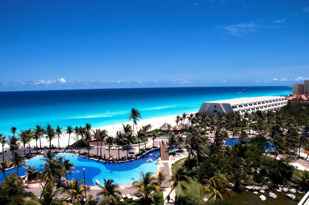 Beach & Waterfront