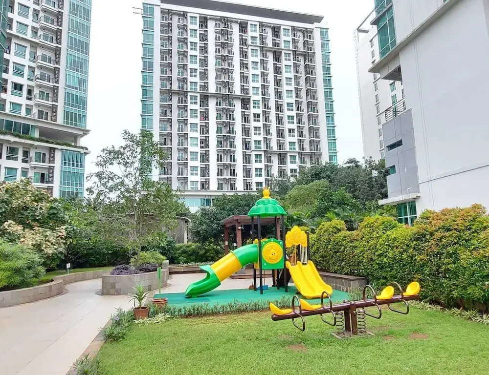 Studio Apartment Near Kalibata Station At Woodland Park Residence