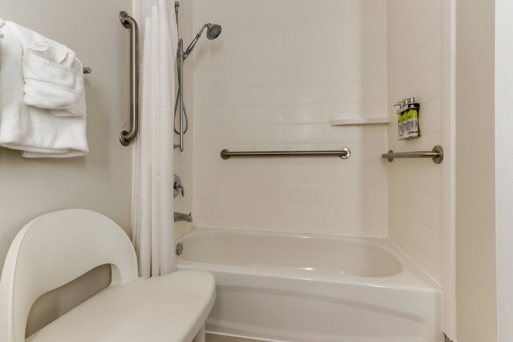 Holiday Inn Express & Suites Greenville Airport by IHG - Général