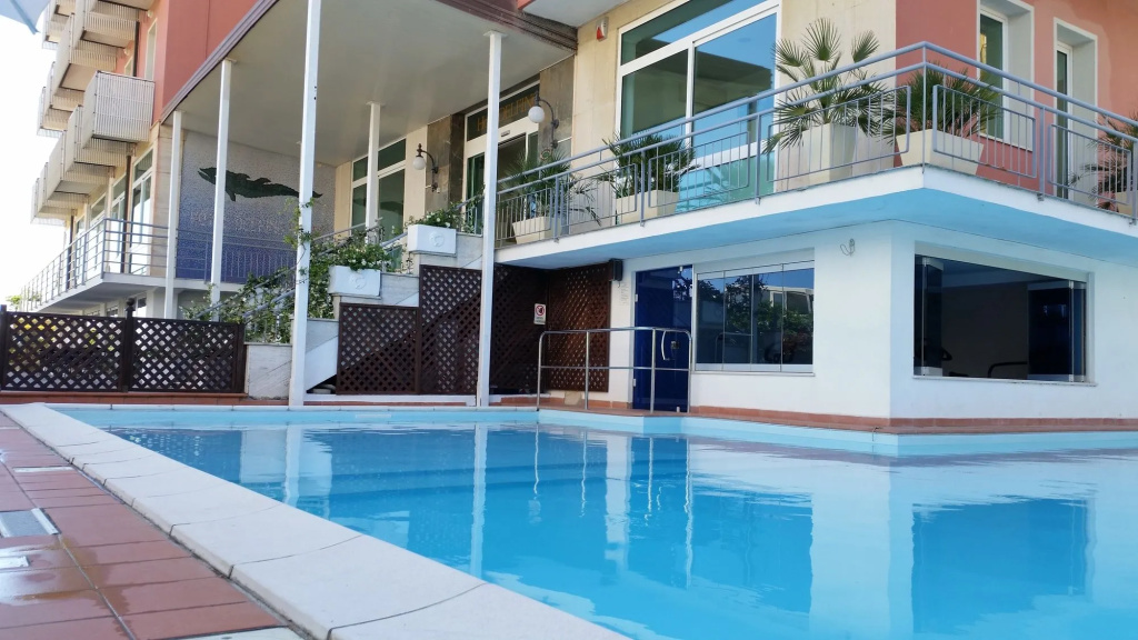 Hotel photo 11
