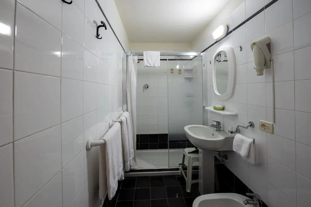 Maxim Axial Hotel - Chambres