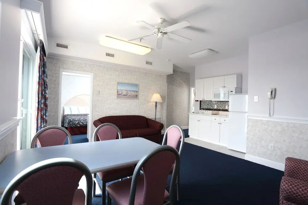Adventurer Oceanfront Inn - Général