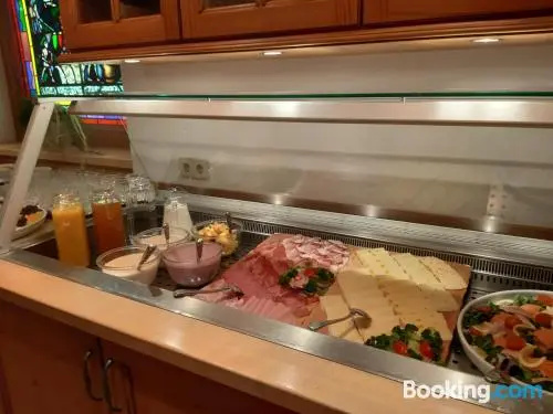 Food & Beverage