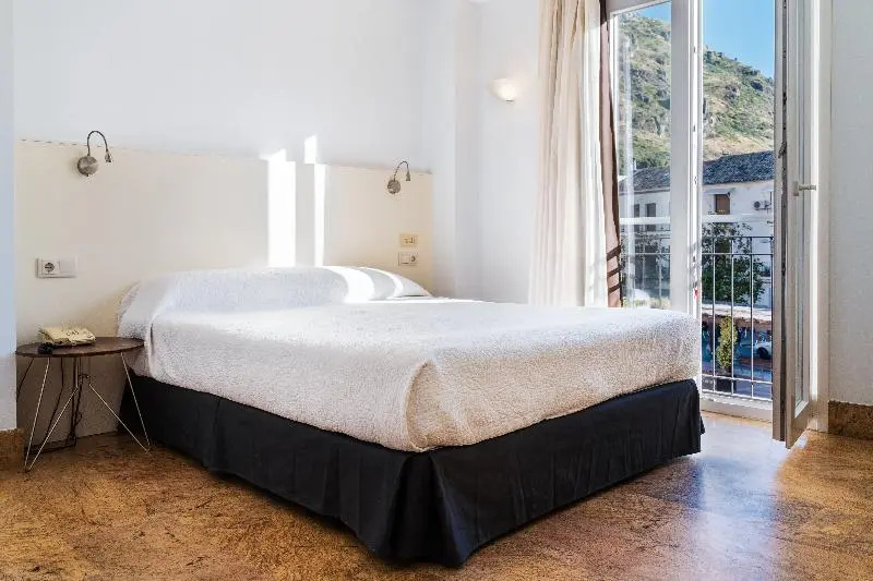 Hotel Ciudad de Cazorla - Chambres
