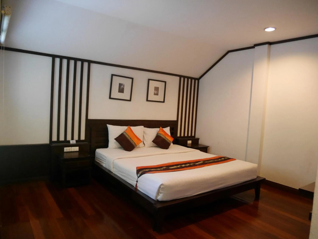 Ping Phu Place — 2