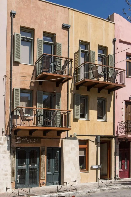 Polixeny's Suites