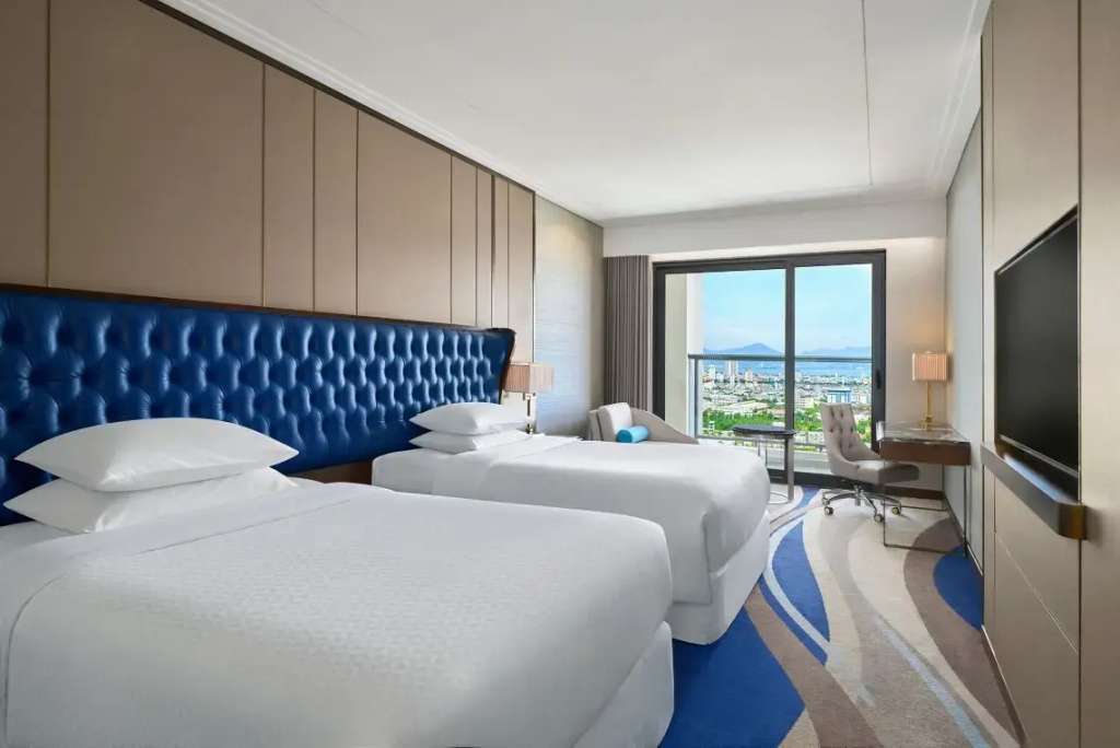 High Floor Double room with city view (twin beds)