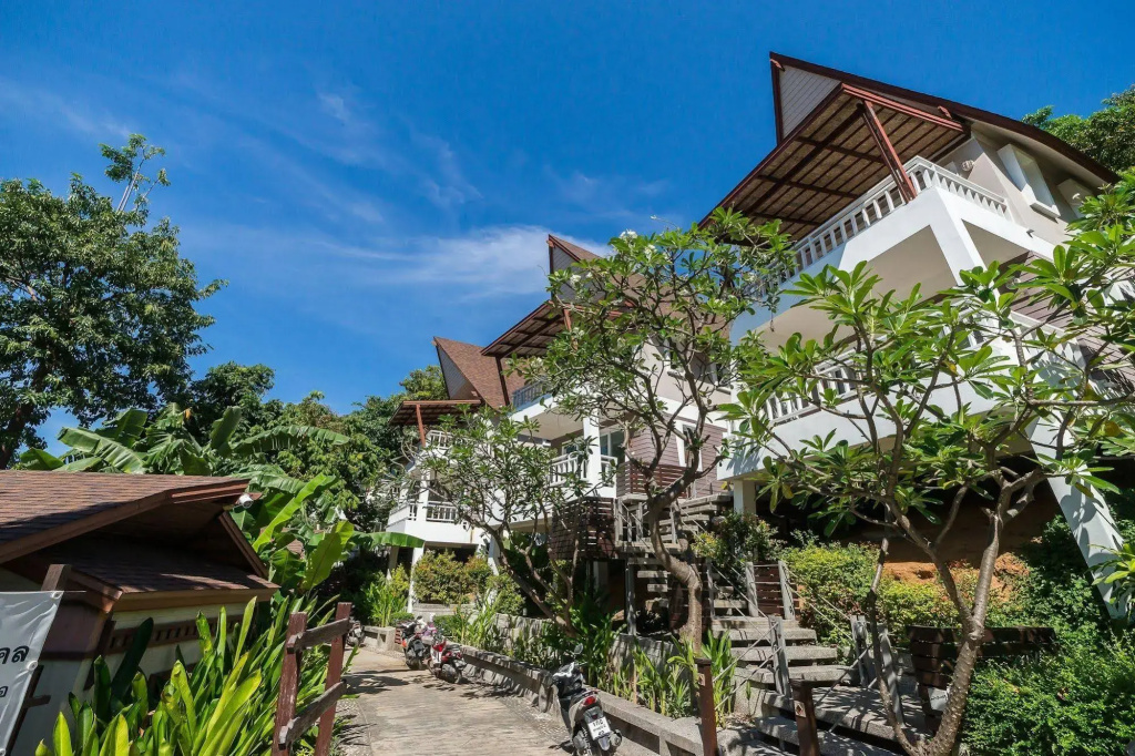 Cocohut Beach Resort - фото 31