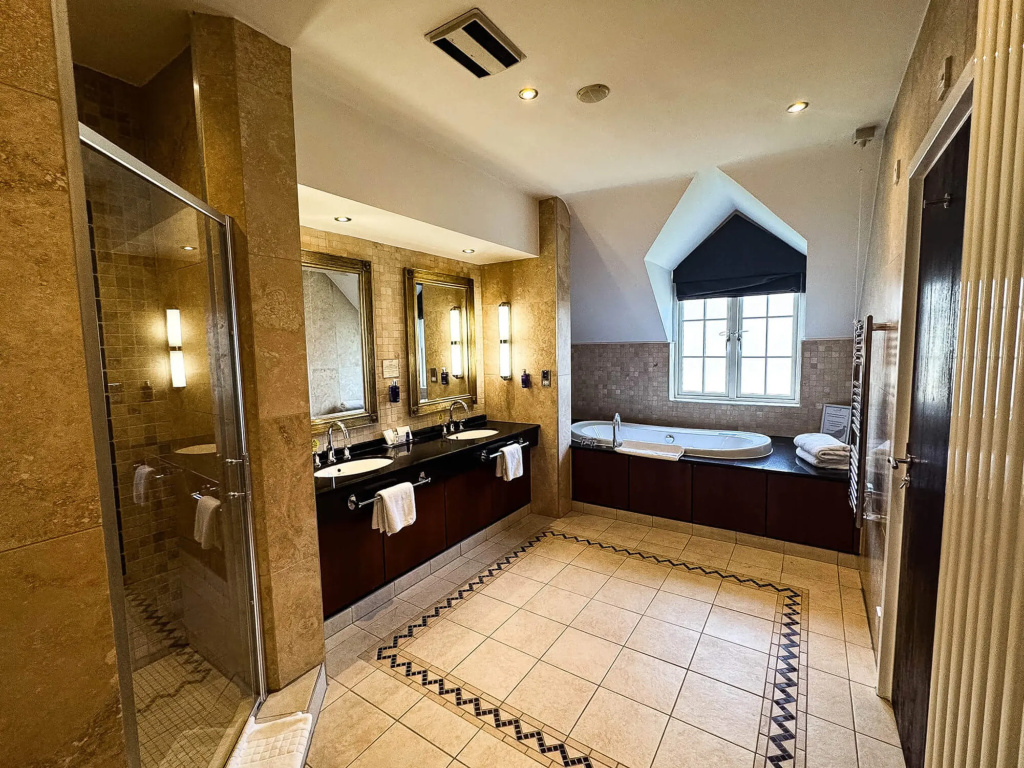 Hotel photo 28