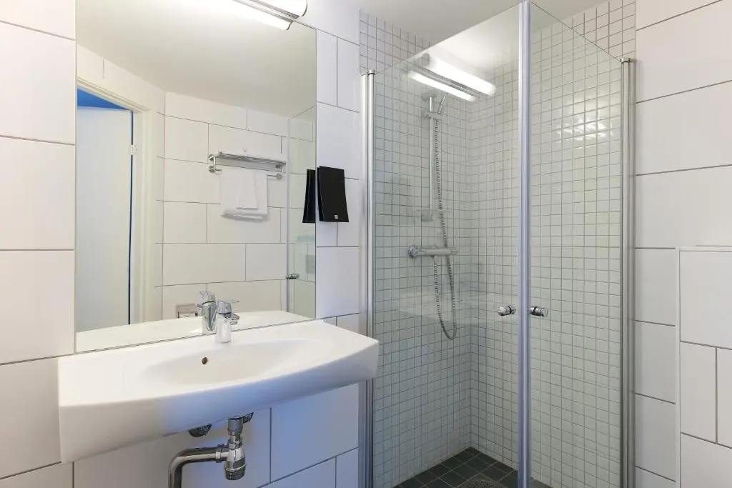 Home Hotel Plaza - Chambres