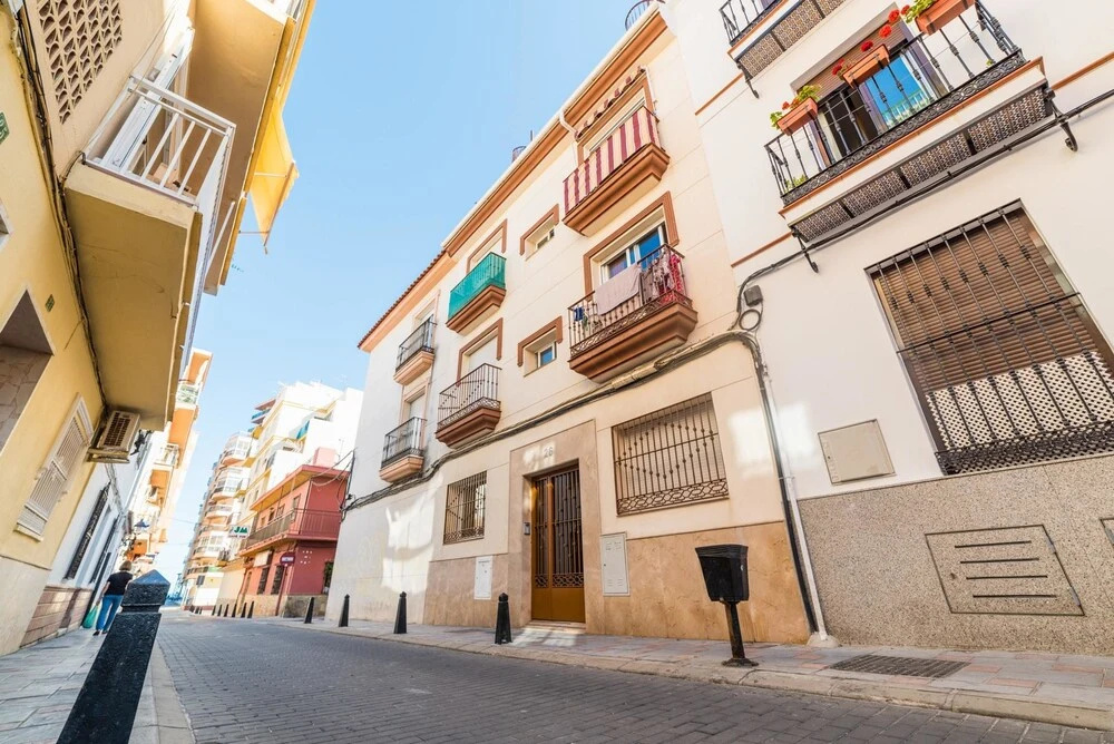 Apartment With 2 Bedrooms in Fuengirola - 100 m From the Beach
