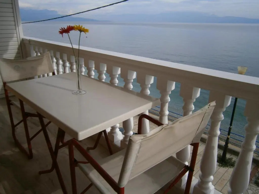 Apartment with sea view