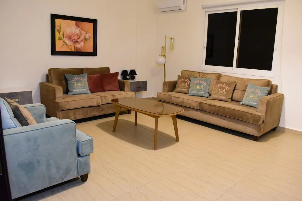 Crown Royal Hotel Tyr - фото 5