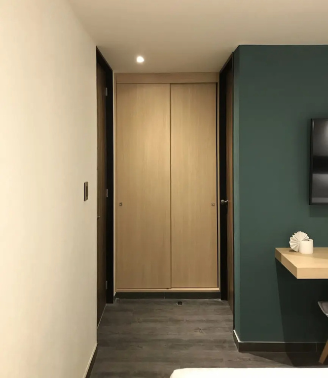 Premium Double room (full double bed)
