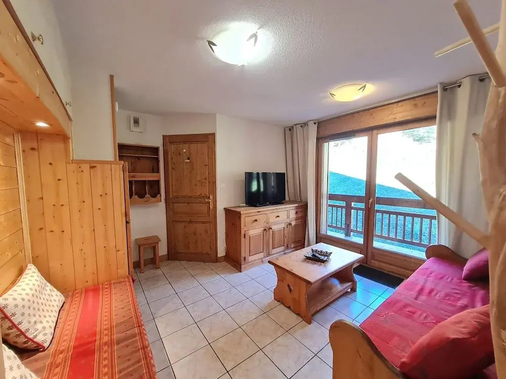 Voir la photo 4 — Spacious Apartment With Balcony