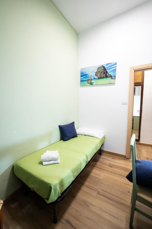 Standard Single room with balcony