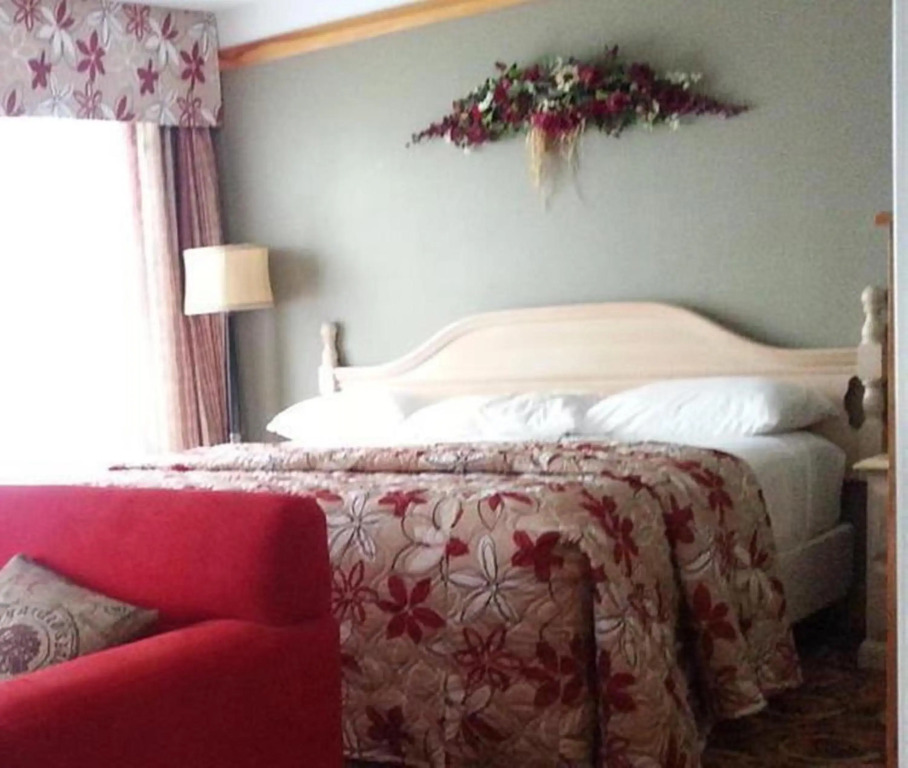 Granite Town Hotel - фото 3