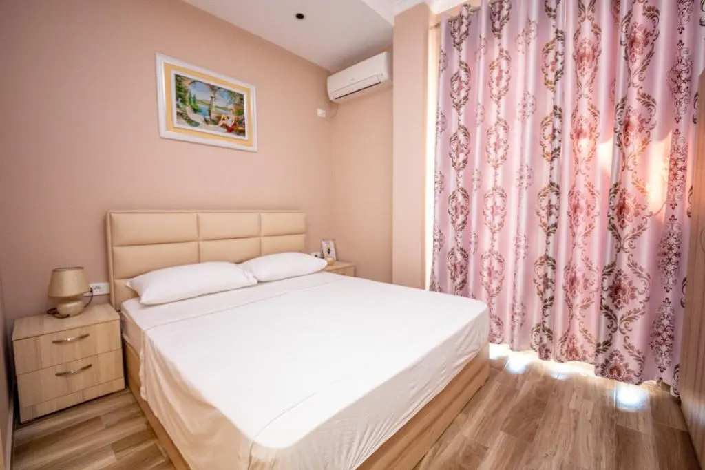 Standard Double room with balcony and with sea view (full double bed)
