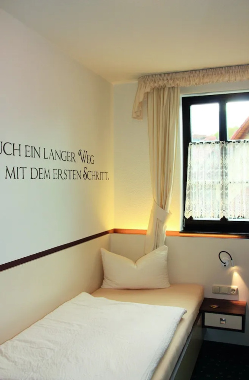 Gasthaus Goldener Hirsch - Chambres
