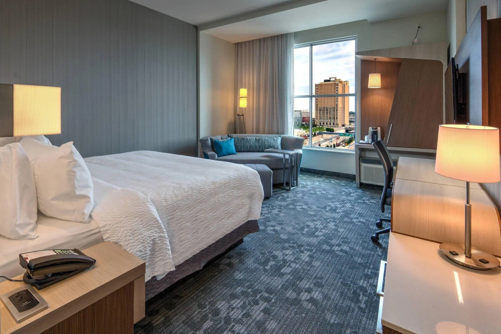 Courtyard by Marriott Kansas City Downtown/Convention Center - Chambres
